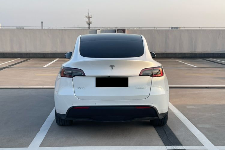 Used Tesla Model Y 2022 Rear-Wheel-Drive Version