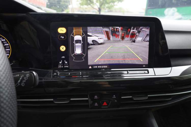 Used Volkswagen Golf 2021 280TSI DSG R-Line Interior 11