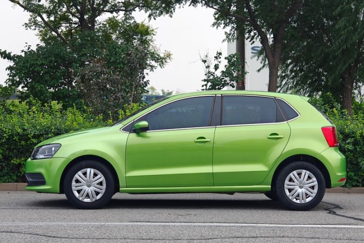 Used Volkswagen Polo 2014 1.4L Manual Fashion Edition