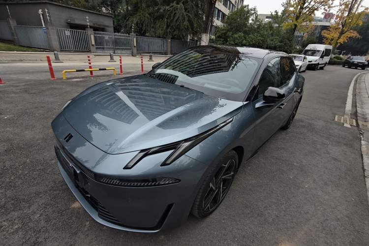 Used Lynk & Co 07 2024 EM-P 126 Long-Range Ultra
