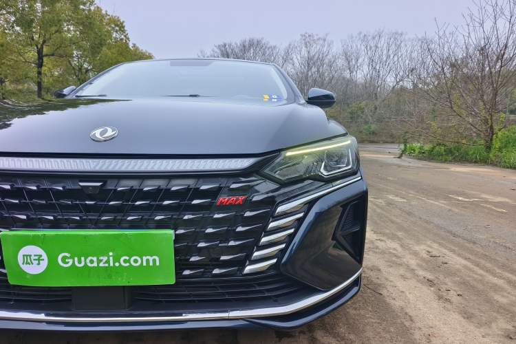 Used Dongfeng Aeolus Yixuan MAX 2023 1.5T Ultra-Stylish Trendsetting Dad Edition
