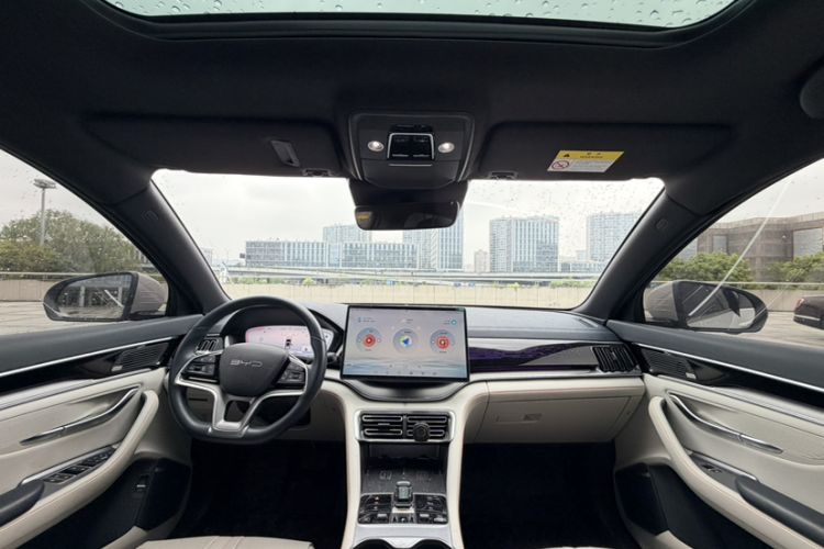 Used BYD Song PLUS New Energy 2023 Champion Edition EV 605KM Flagship PLUS Interior 7