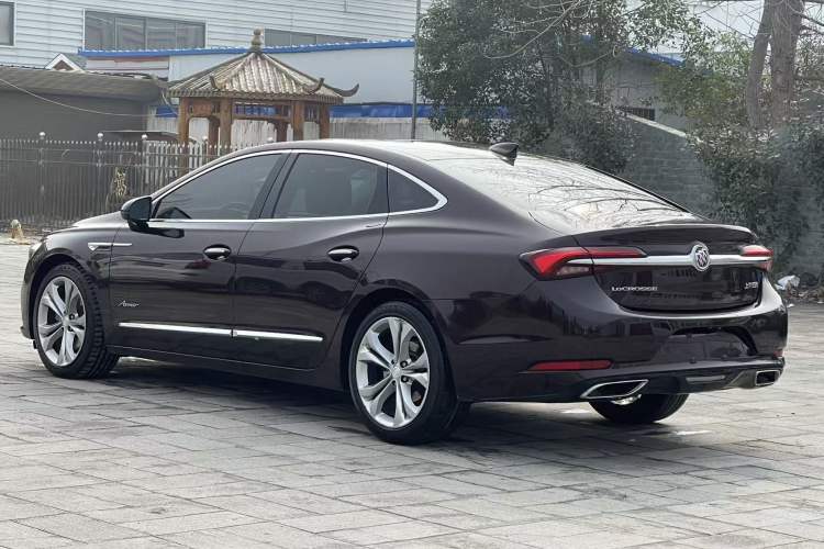 Used Buick LaCrosse 2022 Avenir Avia First Edition