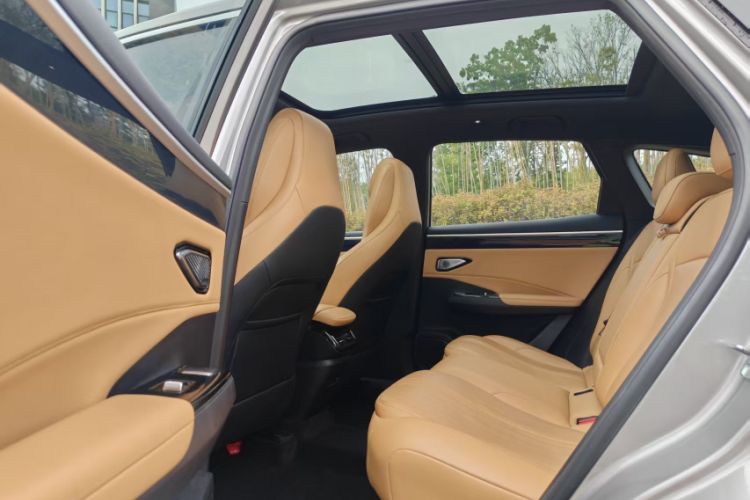 Used Geely Galaxy L7 2023 1.5T 115 km Starship Interior 10