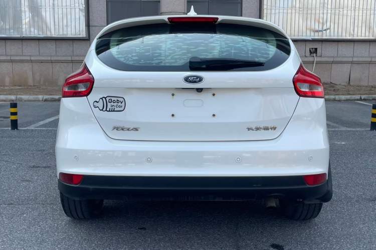 Used Ford Focus 2017 Hatchback 1.6L Automatic Fashion Edition Smart Drive Version