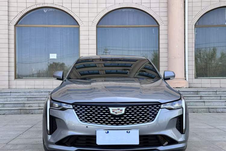 Used Cadillac CT4 2023 28T Luxury Version
