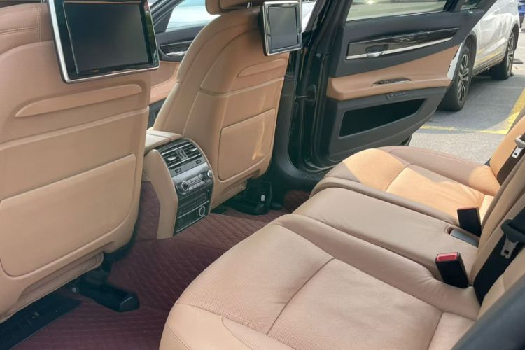 Used BMW 7 Series 2013 730Li Luxury Model