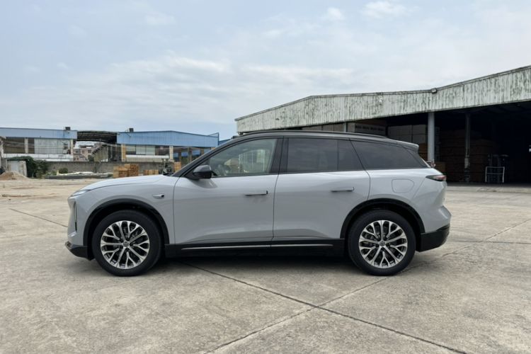 Used Nio ES6 2025 75 kWh Exterior 3