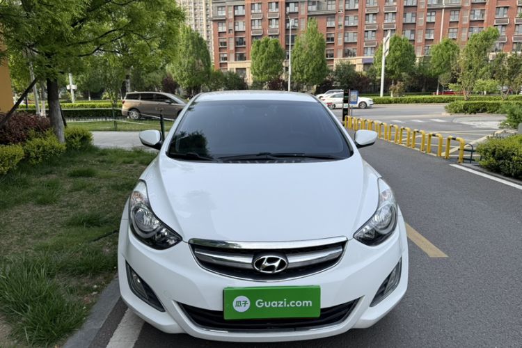 Used Hyundai Elantra (5th Generation / Langdong) 2015 1.6L Automatic Fashion Model
