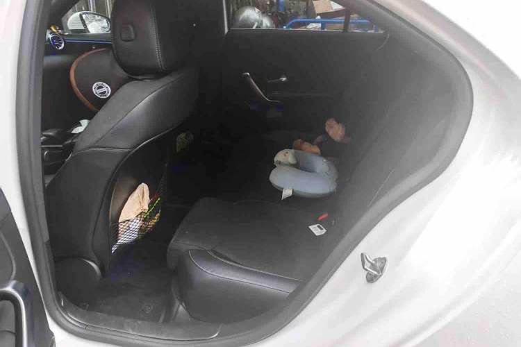 Used Mercedes-Benz A-Class 2022 Revised Version A 200 L Sport Sedan Fashionable Style Interior 2