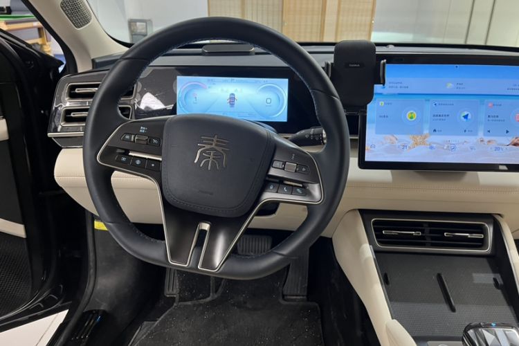 Used BYD Qin L 2024 DM-i 80KM Beyond Model Interior 2