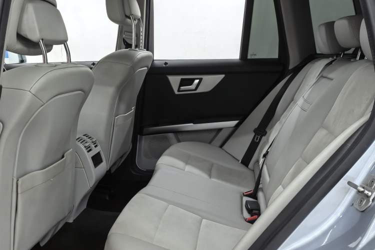 Used Mercedes-Benz GLK-Class 2015 GLK 300 4MATIC Fashion Edition Ultimate Version
