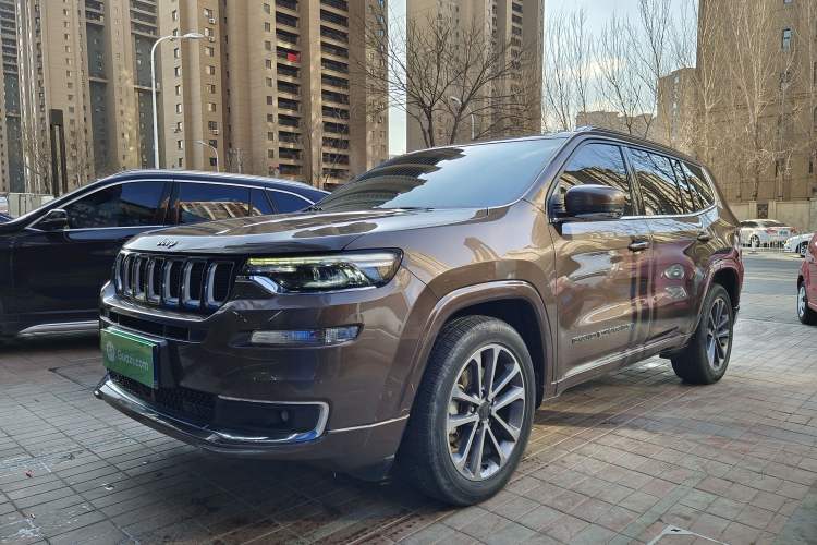 Used Jeep Grand Commander 2018 2.0T Four-Wheel Drive Smart Enjoyment Version China V Emission Standard
