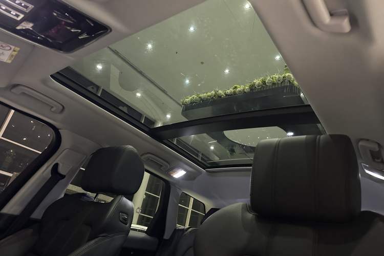 Used Land Rover Range Rover Sport 2014 3.0 SC V6 HSE DYNAMIC
