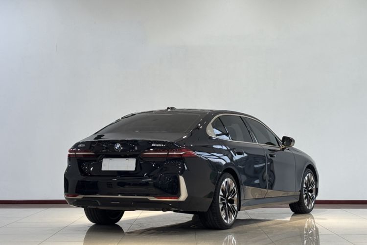 Used BMW 5 Series 2024 530Li Luxury Package Premium Edition