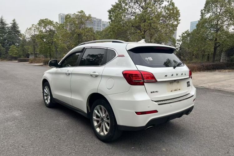 Used Haval H2 2018 Red-Label 1.5T Manual Two-Wheel Drive Elite Model
