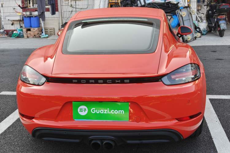 Used Porsche 718 2016 Cayman 2.0T
