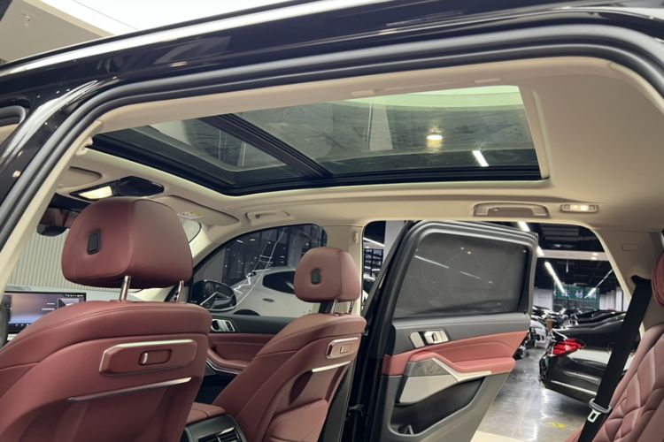 Used BMW X5 2023 xDrive 30Li Luxury M Sport Night Edition Package