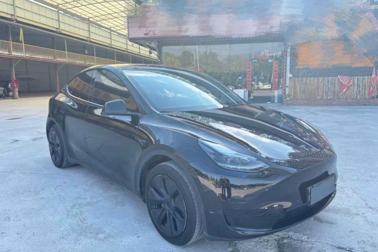 Used Tesla Model Y 2023 Rear-Wheel-Drive Version