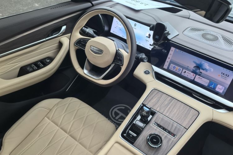 Used Geely Auto Monjaro L 2025 Dongfang Yao 2.0TD Automatic Lanxing Edition
