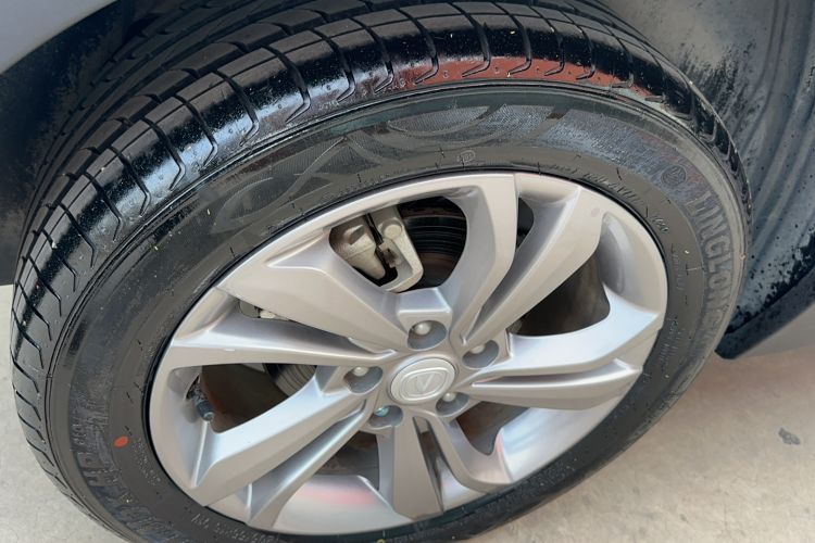 Used CHANGAN CS15 2019 1.5L Manual Entry-Level Version China VI Standard Exterior 11