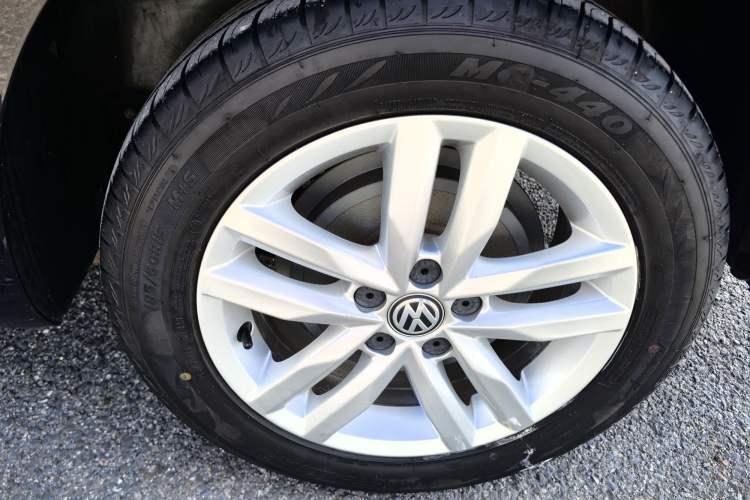 Used Volkswagen Jetta 2019 Dream Edition 1.5L Manual Fashion Version Exterior 2