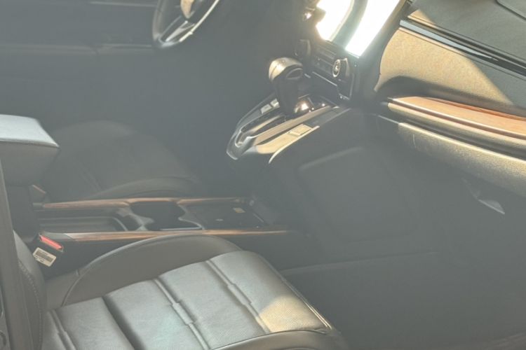 Used Honda CR-V 2021 240TURBO CVT 2WD Fashion Edition