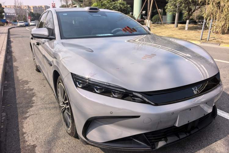 Used BYD Han 2025 EV with 701 km of Laser Radar-Enabled Intelligent Driving