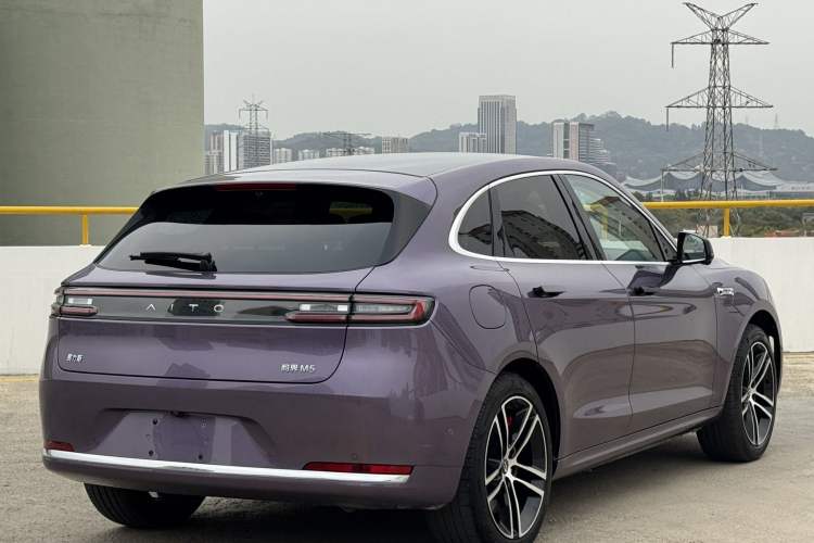 Used Hima AITO M5 2025 Extended-Range Ultra All-Wheel-Drive Version Exterior 5