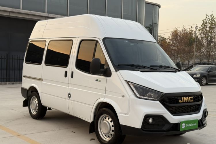 Used JMC Transit 2021 2.8T Space King Taurus Short Wheelbase Mid-Height 6-Seater Diesel Euro VI JX493
