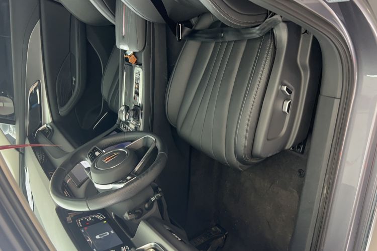 Used Hongqi H5 2023 2.0T Automatic Smart Connect Flagship Edition Interior 1