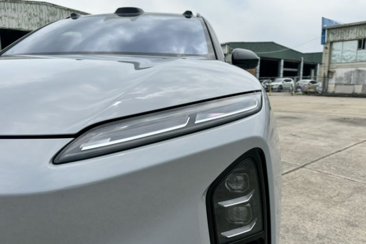 Used Nio ES6 2025 75 kWh Left Front Headlight