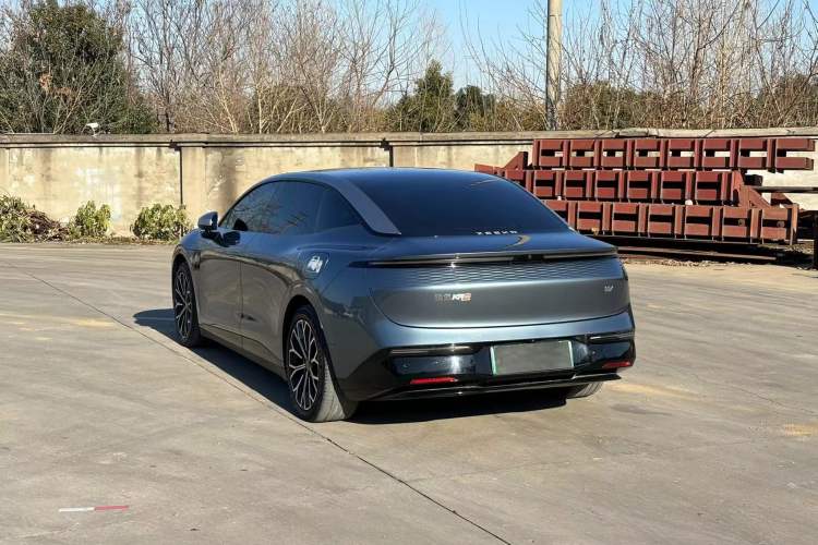 Used Zeekr 007 2024 Four-Wheel Drive Version 75 kWh Exterior 4