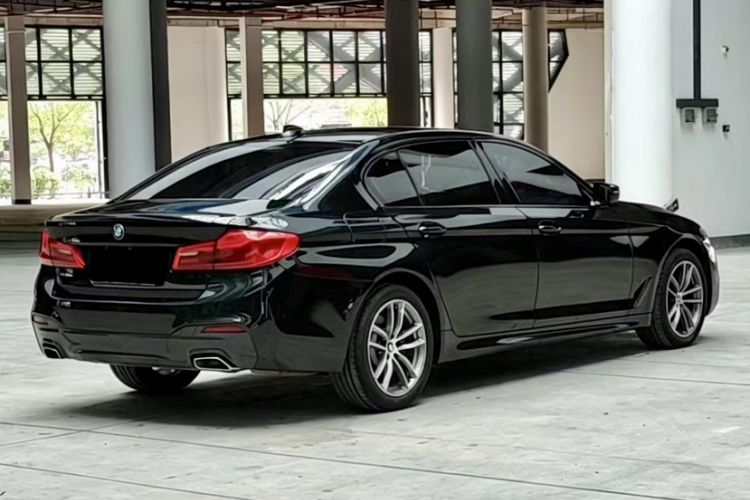 Used BMW 5 Series 2019 525Li M Sport Package Exterior 5