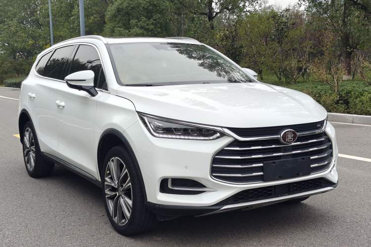 Used BYD Tang 2018 2.0T Automatic SmartConnect Prestige 7-Seater China V Standard