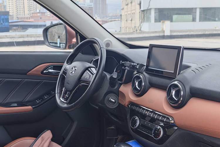 Used BAIC Senova X35 2016 1.5L Automatic Luxury Edition
