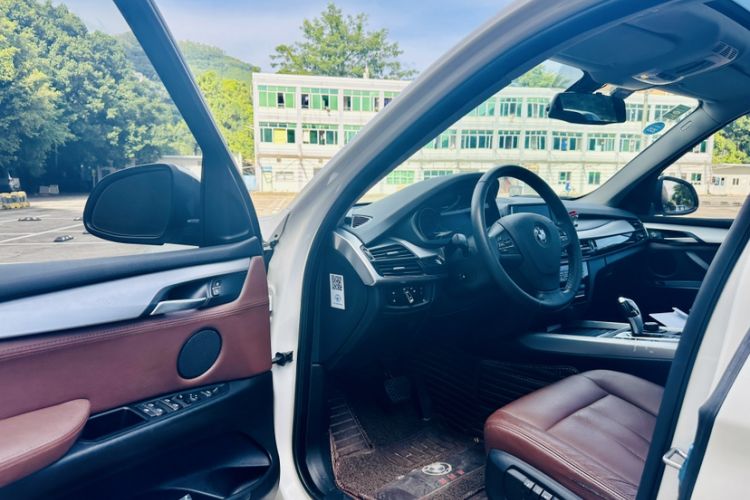 Used BMW X5 2016 xDrive35i parallel import
