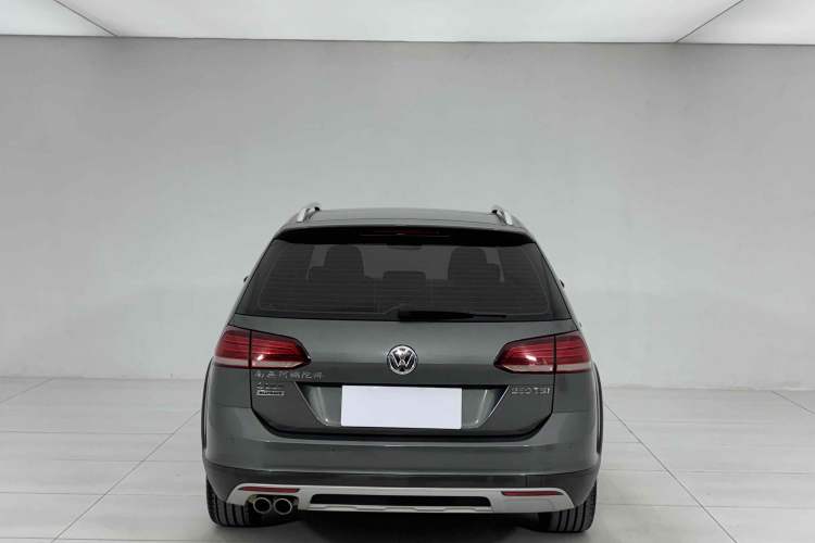 Used Volkswagen Golf 2019 1.8TSI Travel Edition