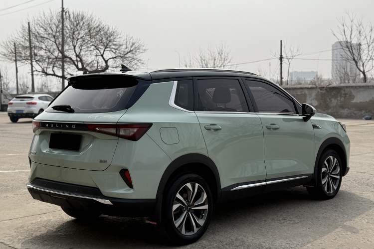 Used Wuling Asta 2021 1.5T CVT Star曜 Edition Exterior 3