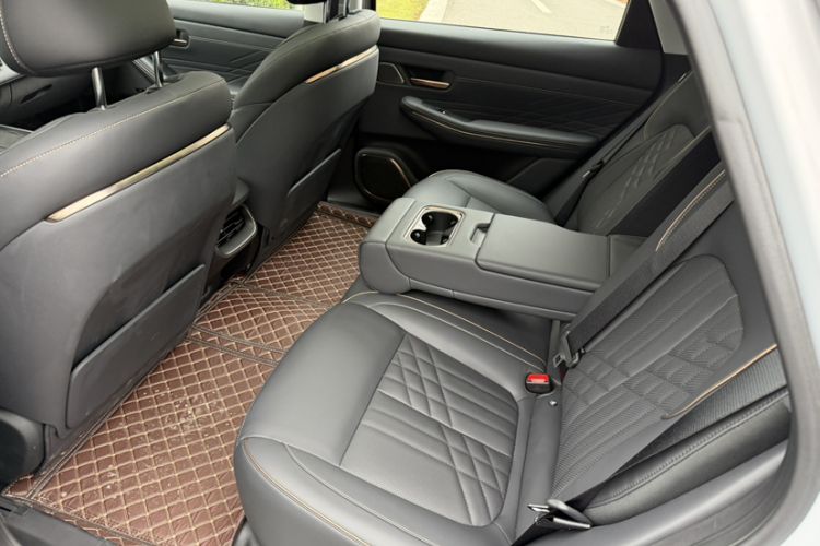 Used Baojun Enjoy 2025 All-Electric 600km Standard Version