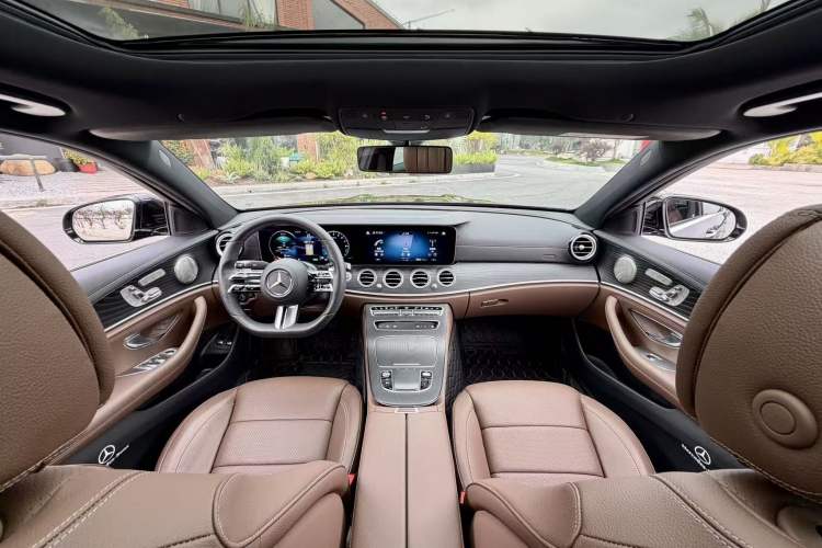 Used Mercedes-Benz E-Class New Energy 2022 Facelift E 350 e L Plug-in Hybrid Sedan
