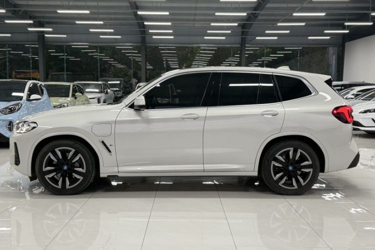 Used BMW iX3 2024 Leading Model