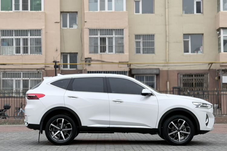 Used Haval F7 2021 1.5T Two-Wheel Drive iXuan Exterior 2