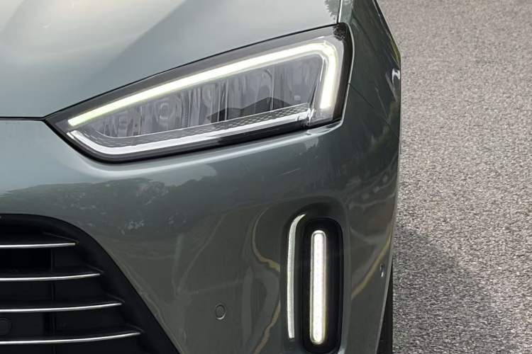 Used Hima AITO M5 2022 Extended-Range Four-Wheel Drive Flagship Edition
