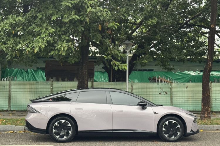 Used XPeng P7+ 2024 Long-Range Max Exterior 2