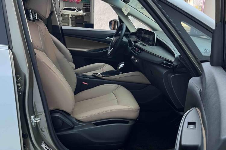 Used Buick GL6 2021 323T Mild Hybrid Connect Luxury Model
