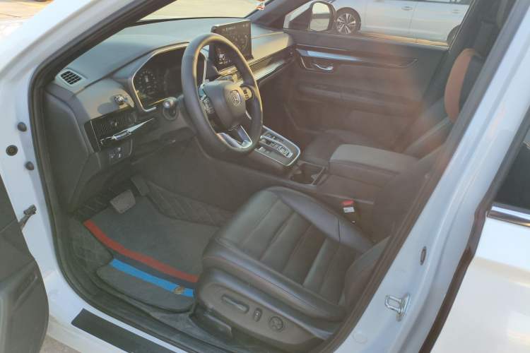 Used Honda CR-V 2024 2.0L eHEV Two-Wheel Drive Smart Edition
