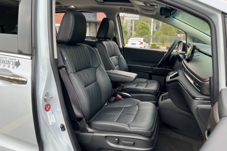 Used Honda Odyssey 2022 2.0L eHEV Sharp Supreme Edition
