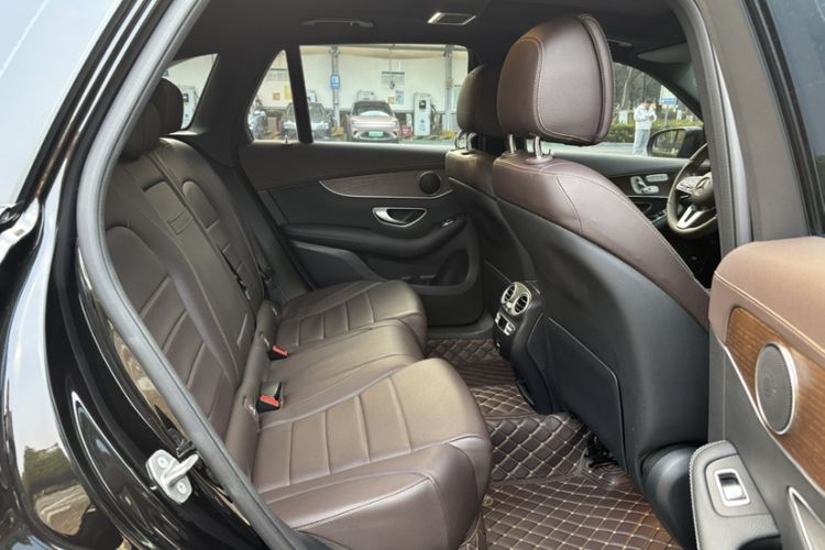 Used Mercedes-Benz GLC 2021 GLC 260 L 4MATIC Luxury Model
