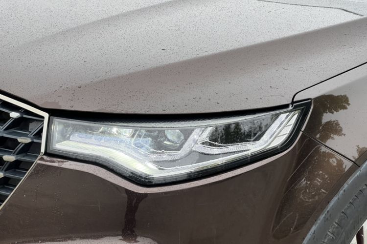 Used Zotye T700 2017 1.8T Dual-Clutch Prestige Model